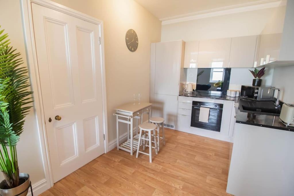 Haven By Air Premier Apartment